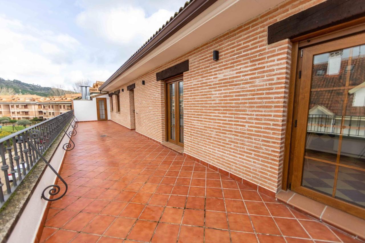 Apartamento Gredos Abantera Arenas de San Pedro Exterior foto